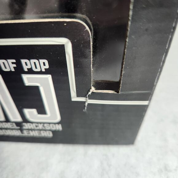 Bravado Michael Jackson The King Of Pop Bobblehead W/ COA 2009 In Box Pre-owned - Picture 11 of 11